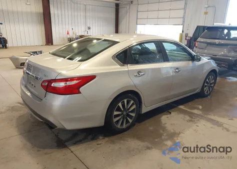 2017 Nissan Altima 2.5 from USA, damaged, VIN 1N4AL3AP5HC255459